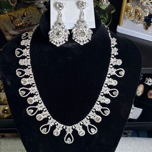 Prom/wedding earrings and necklace. Brand new. Never worn